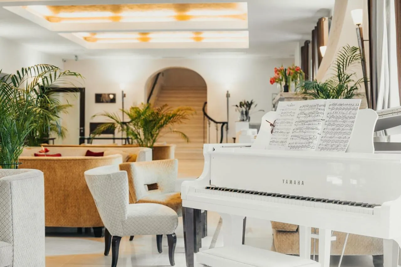 *****  Mamaison Le Regina Boutique Hotel Warsaw Poland