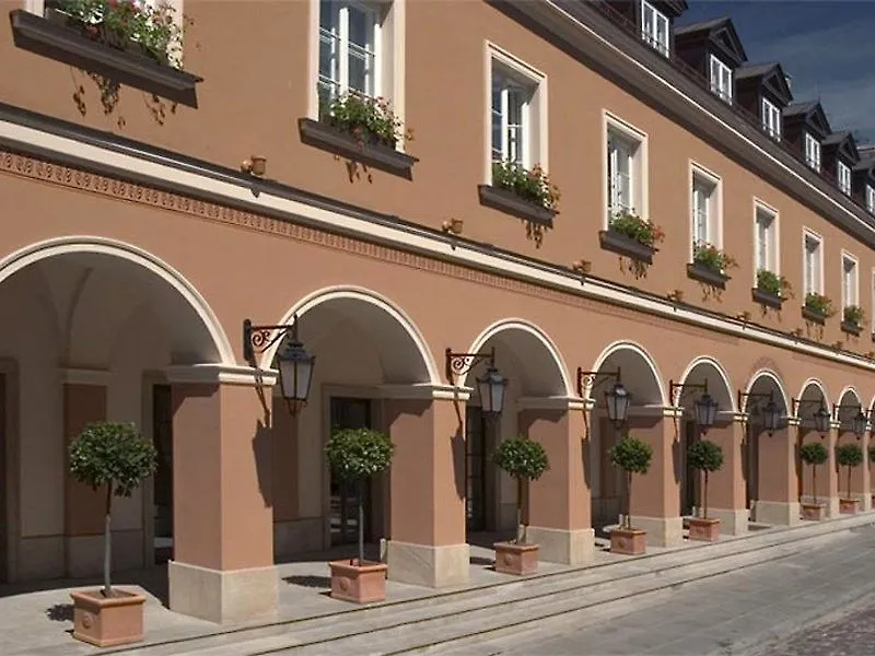 Mamaison Le Regina Boutique Hotel Warsaw 5*,