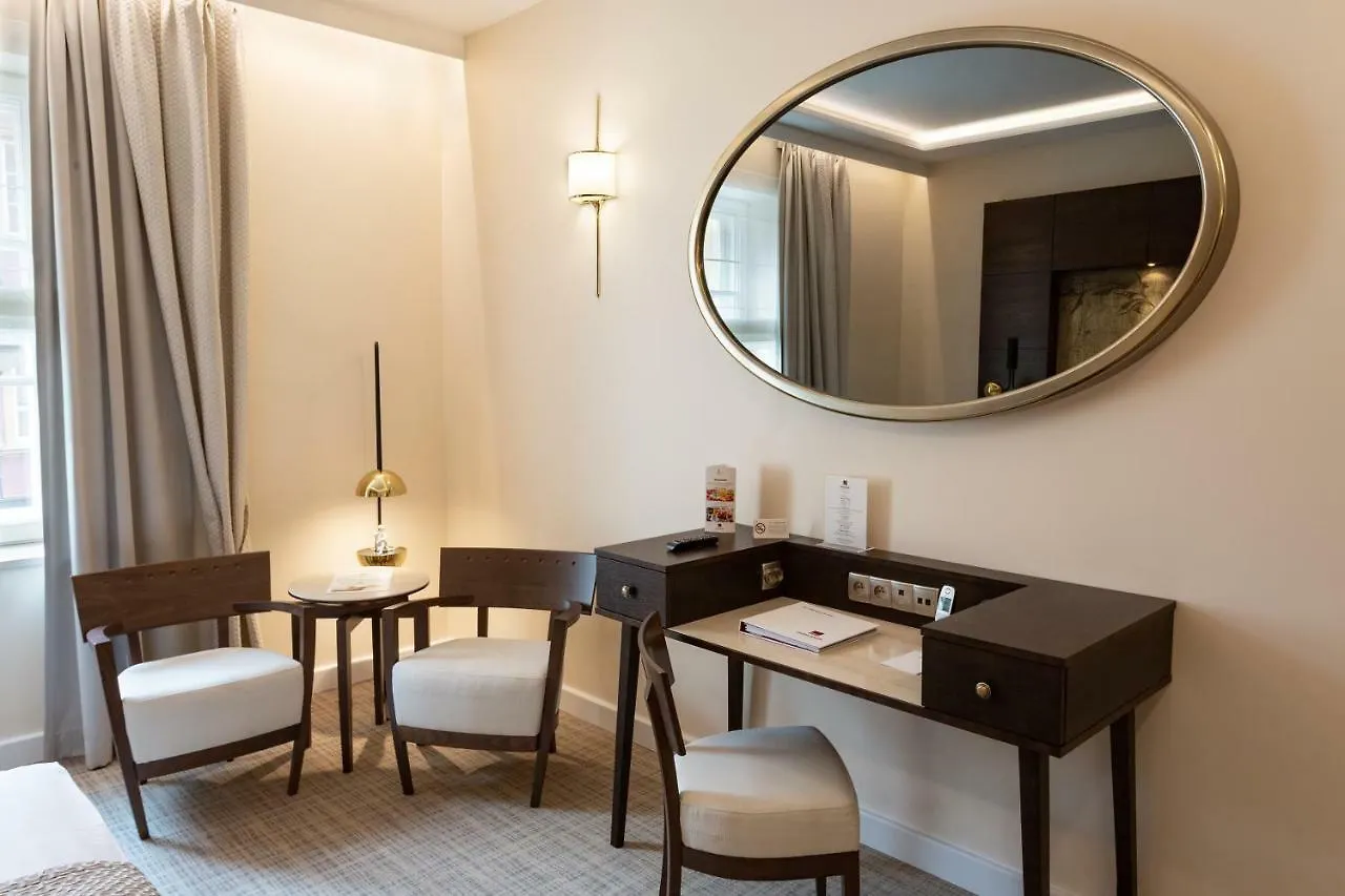 Mamaison Le Regina Boutique Hotel Warsaw 5*,