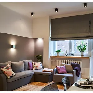 Apartamento Kredytowa, Varsovia