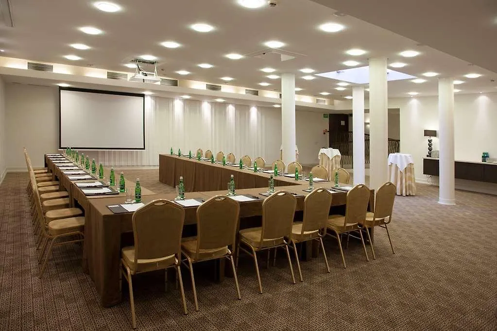 Mamaison Le Regina Boutique Hotel وارسو 5*,  بولندا