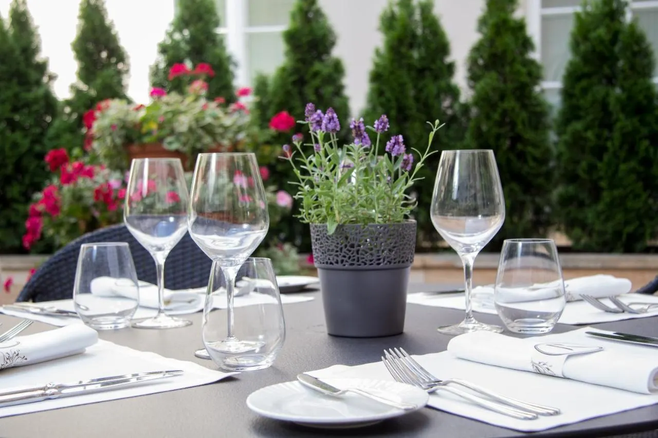 Mamaison Le Regina Boutique Hotel Warsaw